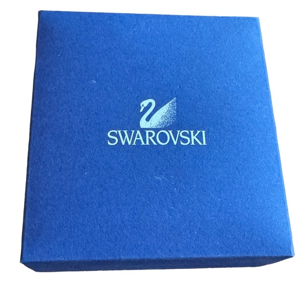 Swarovski Authentic (Swan) Crystal fancy cross necklace Rhodium plated NWT BX - Picture 5 of 7